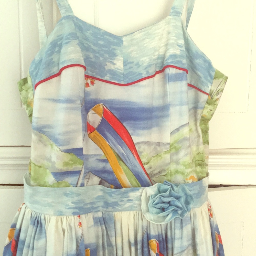 Beautiful Bernie Dexter Dress size Small